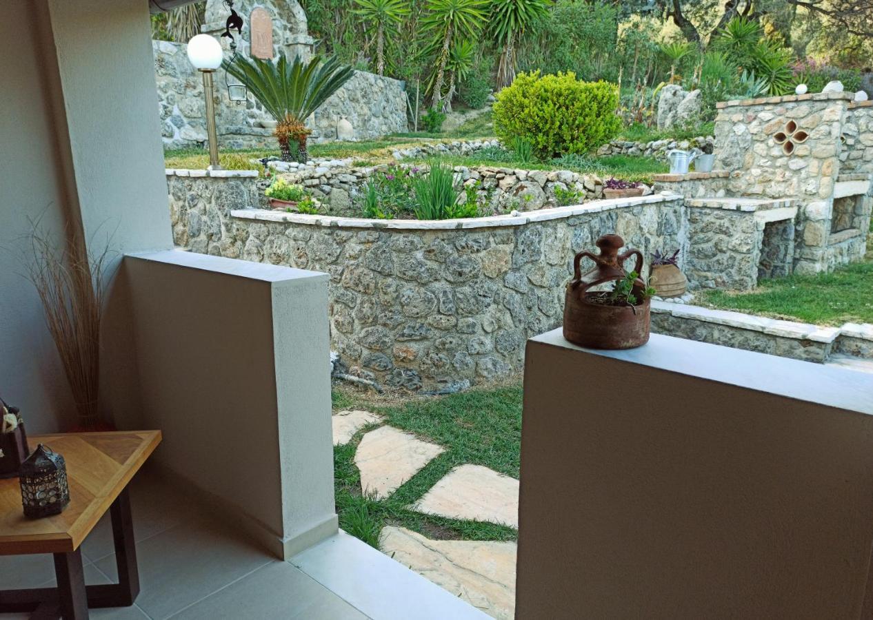 Bouganville Palaiokastritsa Exterior foto